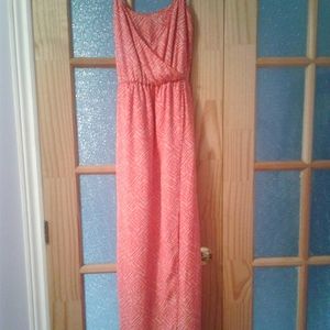 ❤XS GUESS MAXI DRESS